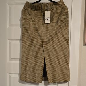 Zara Checkered Midi Skirt in Black and Tan